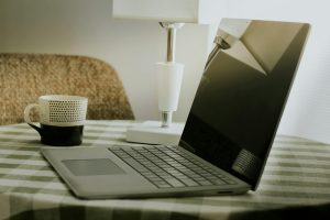 Cara Kunci Baris dan Kolom dengan Freeze Panes di Microsoft Excel